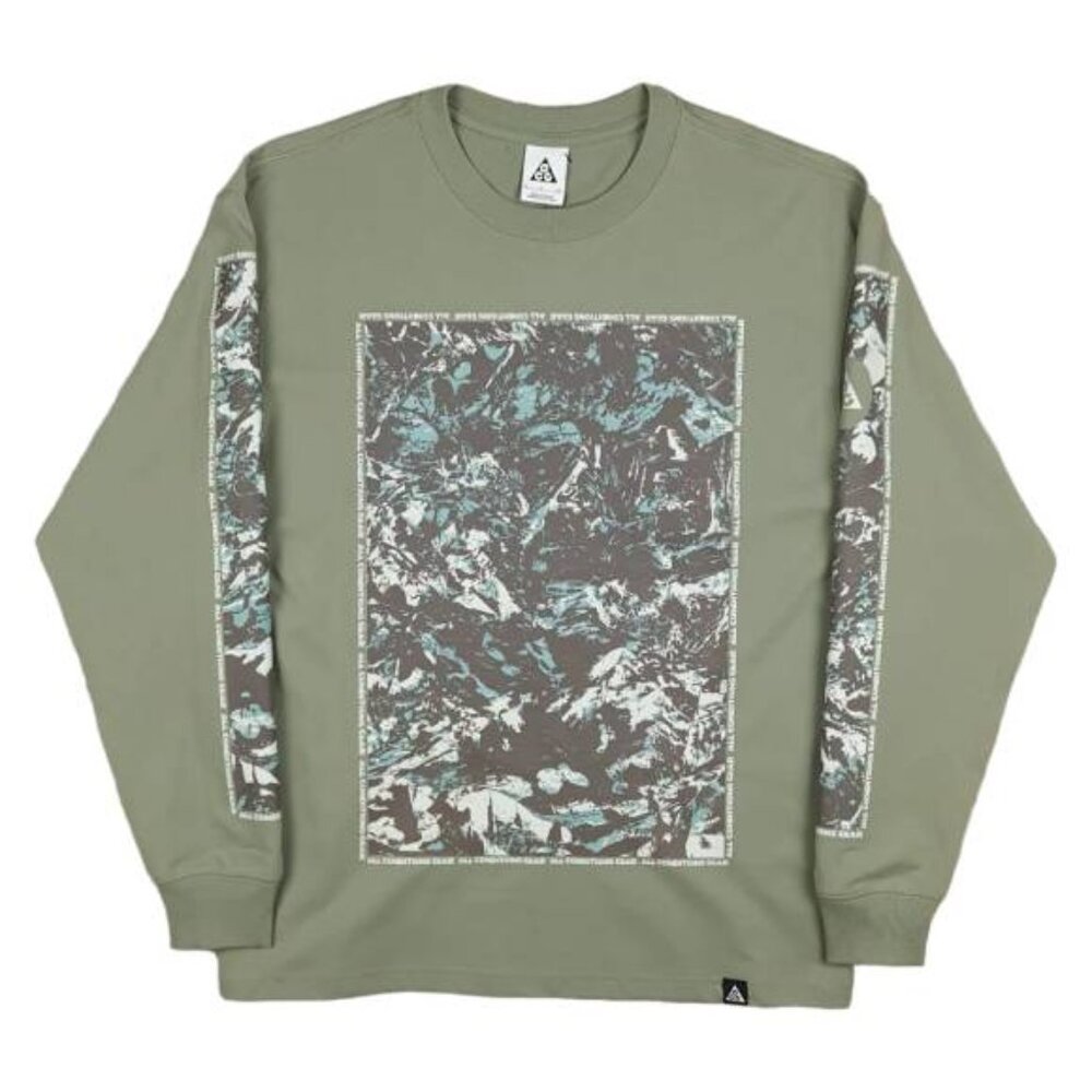 Nike ACG Long Sleeves Tee T-shirt Graphic in Army Green